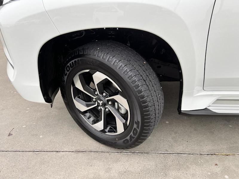 2024 Mitsubishi Pajero Sport QG MY24 GLS White 8 Speed Sports Automatic Wagon62938582763778111