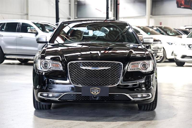 2021 Chrysler 300 LX MY21 C Luxury Black 8 Speed Sports Automatic Sedan62938583740418113