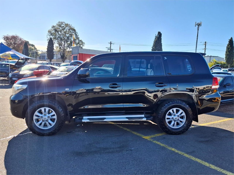 2008 Toyota Landcruiser UZJ200R GXL Black 5 Speed Sports Automatic Wagon62882772852611113
