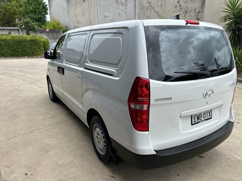 2021 Hyundai iLOAD TQ4 MY21 White 5 Speed Automatic Van62936663140482114