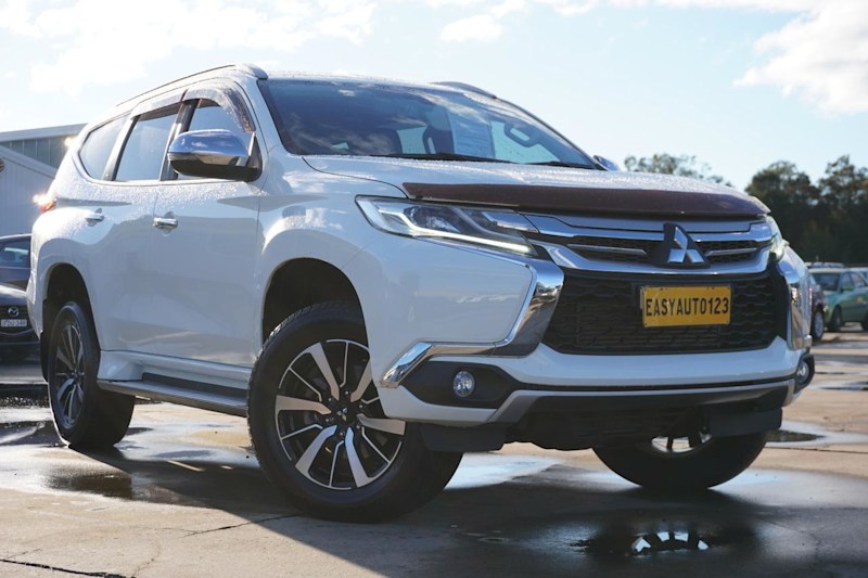 2017 Mitsubishi Pajero Sport MY17 GLS (4x4) 7 Seat White 8 Speed Automatic Wagon62933709328898110