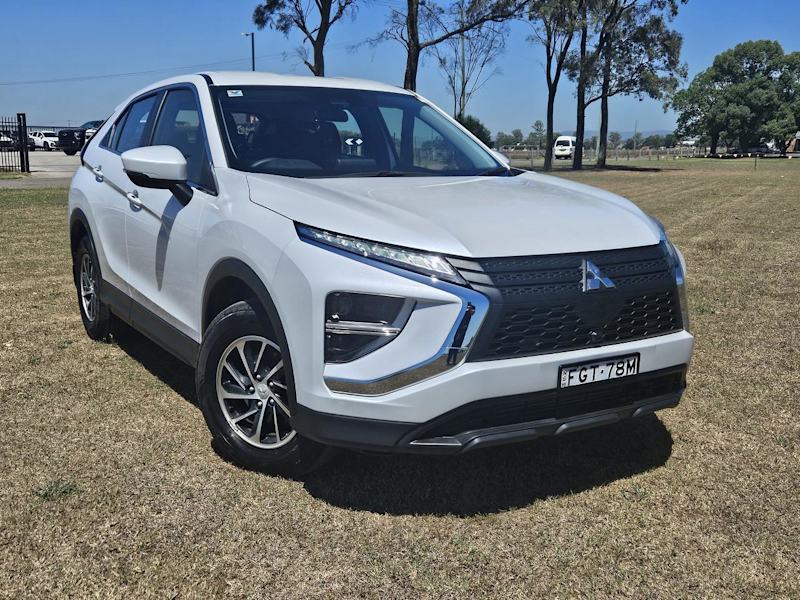 2023 Mitsubishi Eclipse Cross YB MY24 ES 2WD White 8 Speed Constant Variable Wagon62934696043522110
