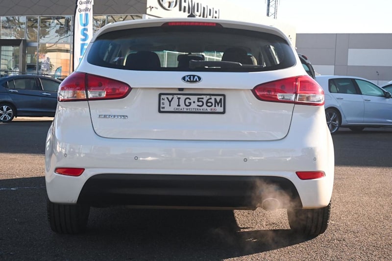 2018 Kia Cerato YD MY18 S White 6 Speed Sports Automatic Hatchback62935690557826114