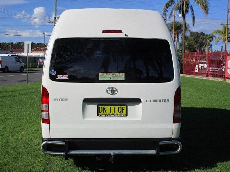 2015 Toyota HiAce KDH223R MY14 Commuter White 4 Speed Automatic Bus62934696386307114
