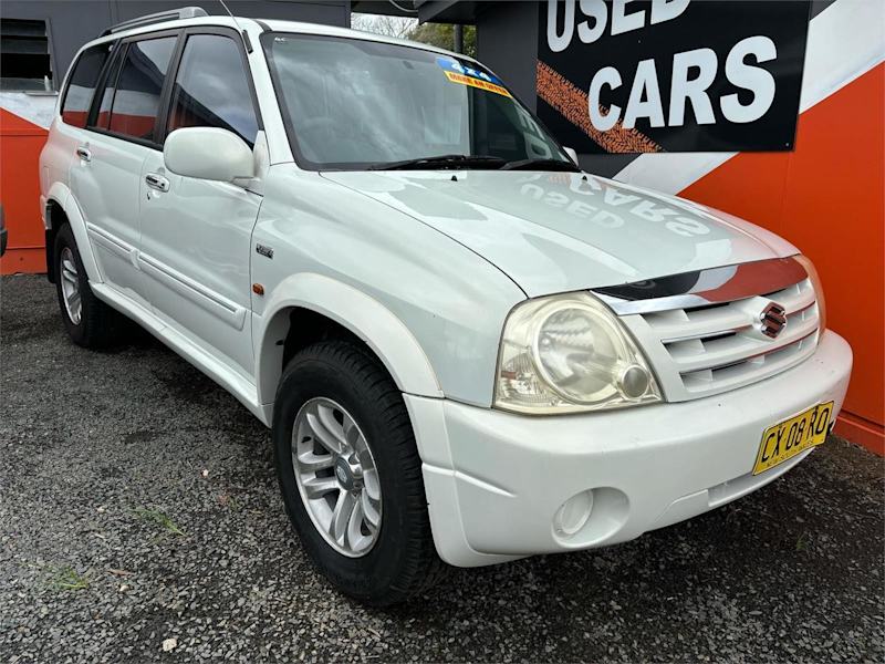 2003 Suzuki XL-7 JA627 (4x4) White 5 Speed Manual Wagon62936658023298112