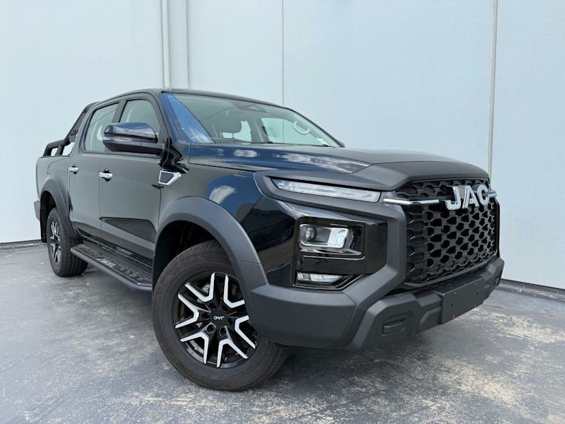 2024 JAC T9 MY24 Oasis Double Cab Black 8 Speed Automatic Utility62882773343362110