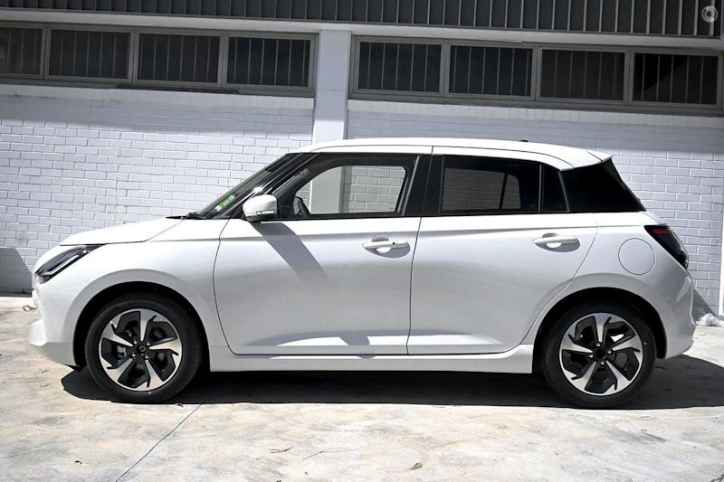 2025 Suzuki Swift UZ Hybrid GLX Pure White Pearl 1 Speed Constant Variable Hatchback62932712763649112