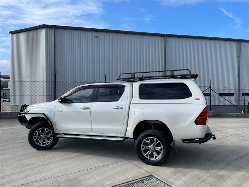 2015 Toyota Hilux GUN126R SR5 (4x4) White 6 Speed Manual Dual Cab Utility62933714839171114
