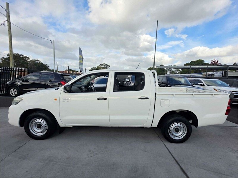 2012 Toyota Hilux GGN15R MY12 SR Double Cab 4x2 White 5 Speed Automatic Utility62935689467778113