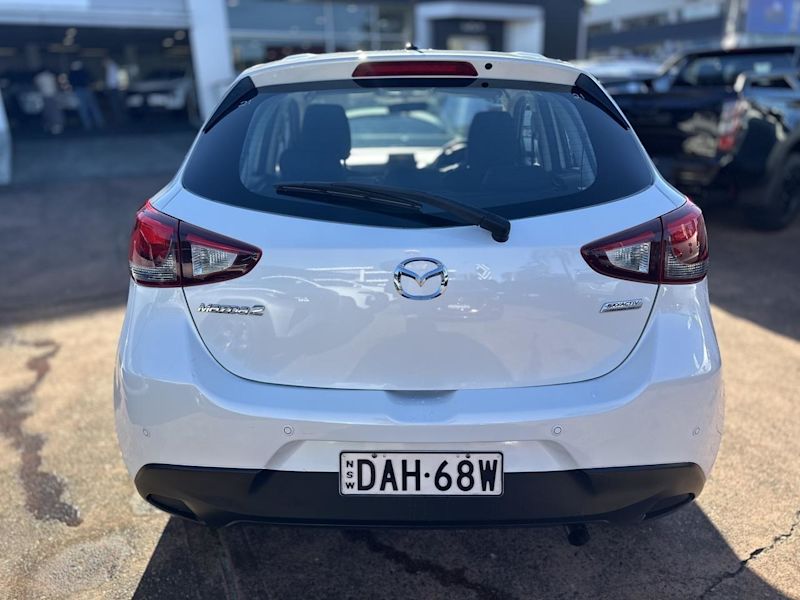 2015 Mazda 2 DJ Neo White 6 Speed Manual Hatchback62935692086785114