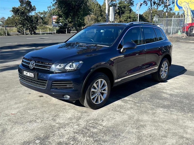 2014 Volkswagen Touareg 7P MY14.5 150 TDI Blue 8 Speed Automatic Wagon62935687868290113