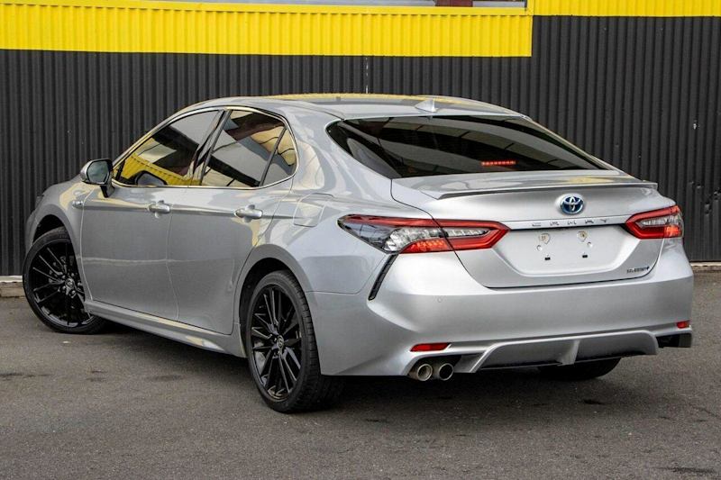 2021 Toyota Camry Axvh70R SX Silver Automatic Selespeed Sedan62882738032770111