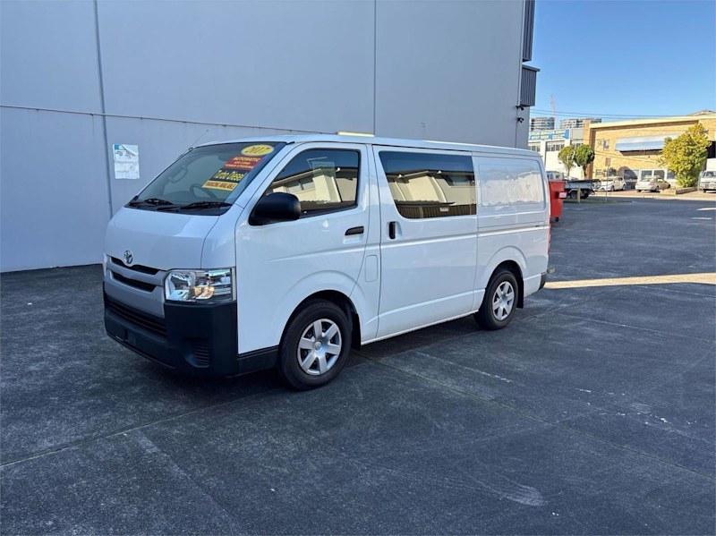 2017 Toyota HiAce KDH201R MY16 LWB White 4 Speed Automatic Van62935693198082112