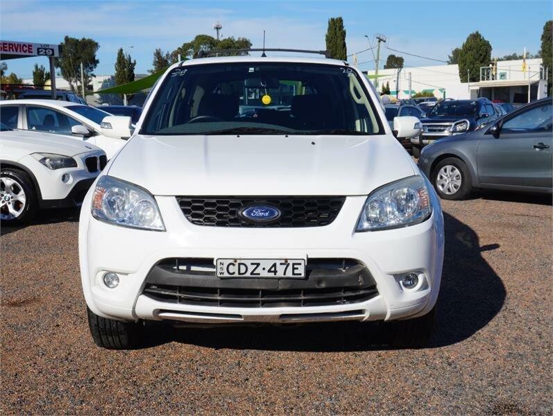 2011 Ford Escape ZD MY10 White 4 Speed Automatic SUV62934705839875111