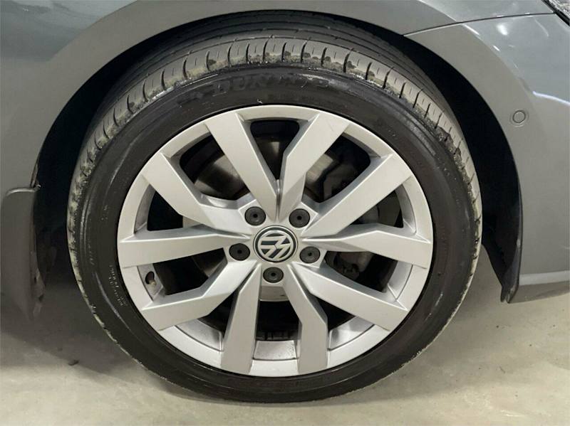 2018 Volkswagen Golf 7.5 MY18 110TSI DSG Highline Grey 7 Speed Sports Automatic Dual Clutch Wagon62935683221633113