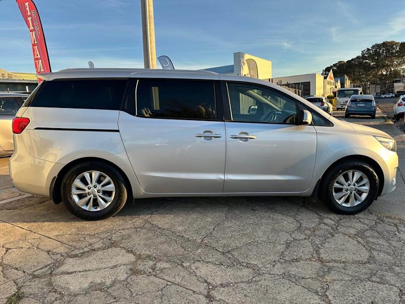 2015 KIA CARNIVAL Si62936657208833114