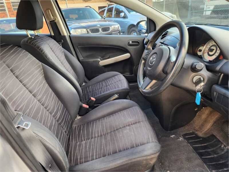 2007 Mazda 2 DE Maxx Silver 4 Speed Automatic Hatchback62882734896770114