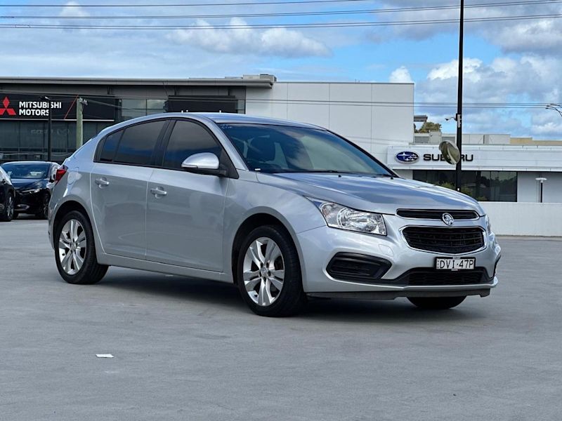 2015 Holden Cruze JH Series II MY15 Equipe Silver 6 Speed Sports Automatic Hatchback62933710456451112