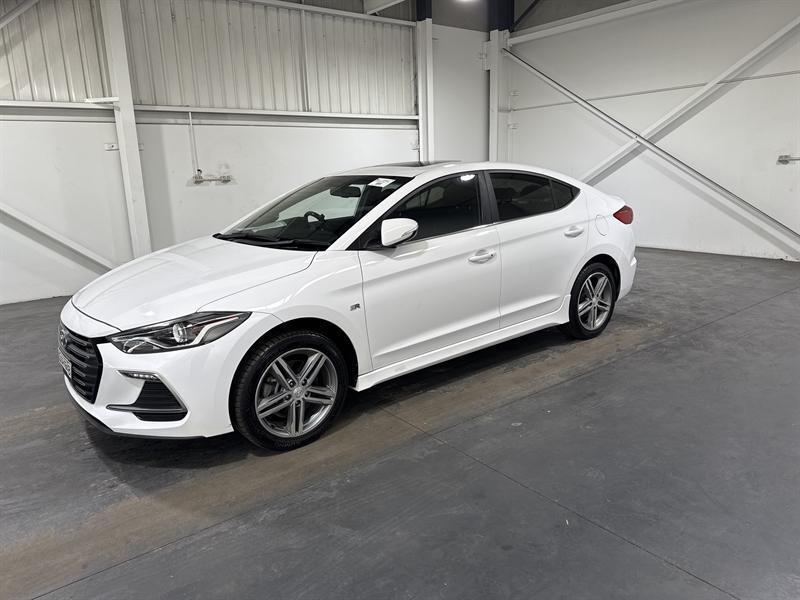 2016 Hyundai Elantra AD SR Turbo White 6 Speed Manual Sedan62933712836737111