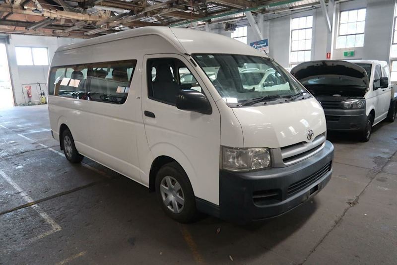 2006 Toyota HiAce TRH223R Commuter High Roof Super LWB White 5 Speed Manual Bus62936663357442110