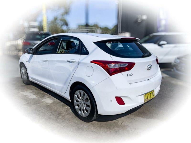 2016 Hyundai i30 GD4 Series 2 Update Active White 6 Speed Automatic Hatchback62934695356546114