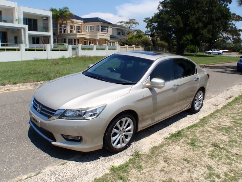 2013 HONDA ACCORD VTi-L62882772265218110