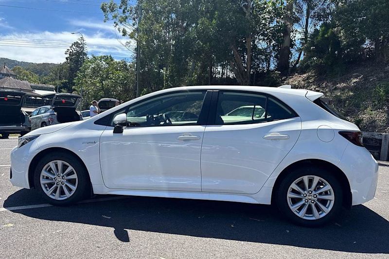 2023 Toyota Corolla ZWE219R Ascent Sport E-CVT Hybrid Glacier White 1 Speed Constant Variable62936657751939114