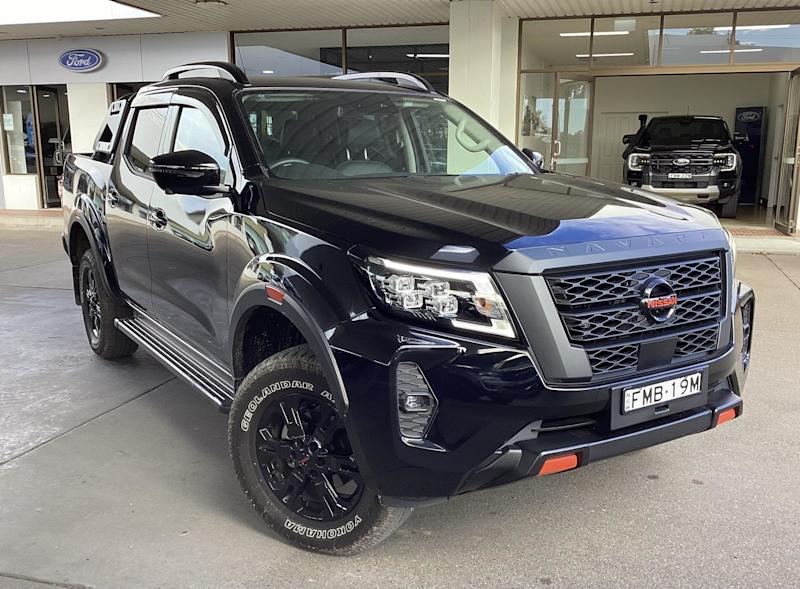 2024 Nissan Navara D23 MY24 Pro-4X Black 6 Speed Manual Utility62935689366658110