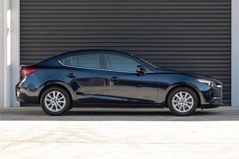 2018 Mazda 3 BN MY18 Touring (5Yr) Blue 6 Speed Automatic Sedan62935690065410112