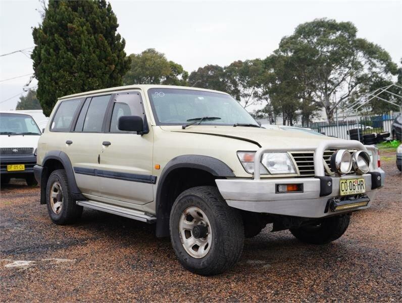 2001 Nissan Patrol GU II ST Gold 4 Speed Automatic Wagon62933710236417110
