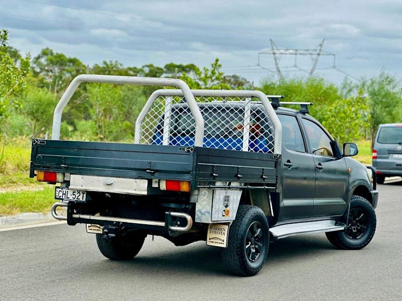 2012 Toyota Hilux KUN26R MY12 SR (4x4) Blue 5 Speed Manual Dual Cab Chassis62885350325250112