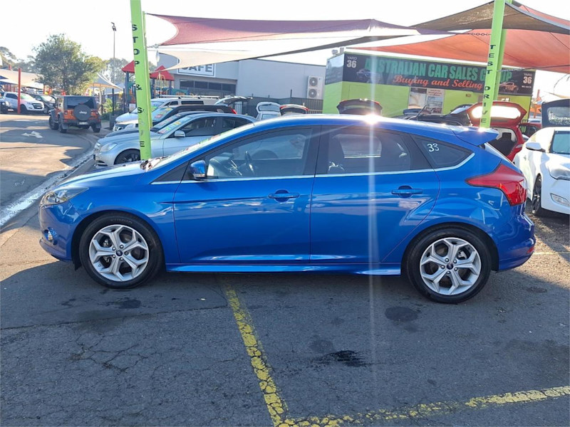 2013 Ford Focus LW MkII Sport Blue 5 Speed Manual Hatchback63437623919747113