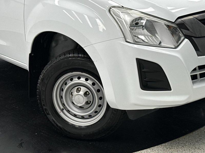 2017 Isuzu D-MAX MY17 SX Space Cab White 6 Speed Sports Automatic Cab Chassis62935683859841111