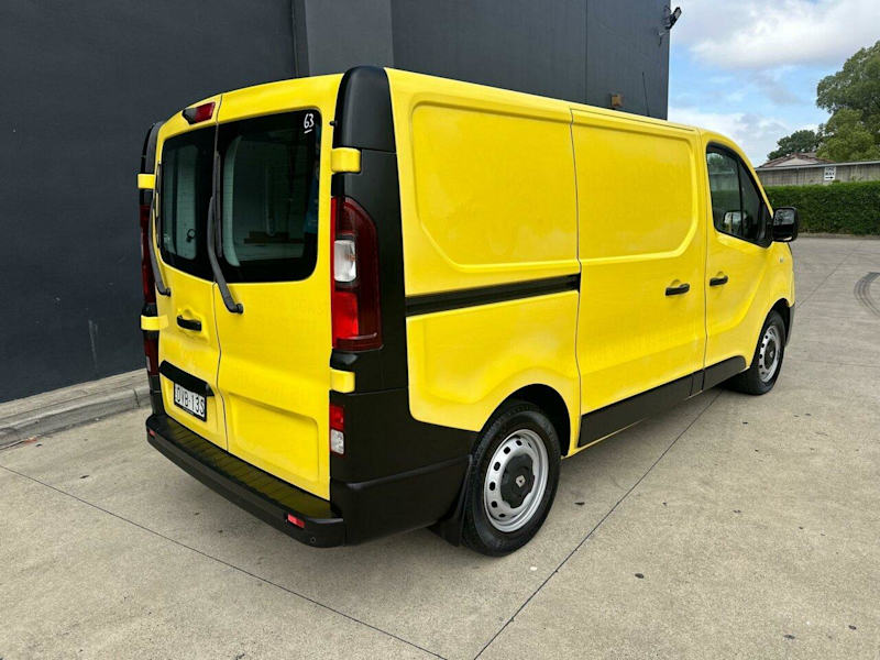 2018 Renault Trafic X82 103KW Low Roof SWB Yellow 6 Speed Manual Van62933708142082112