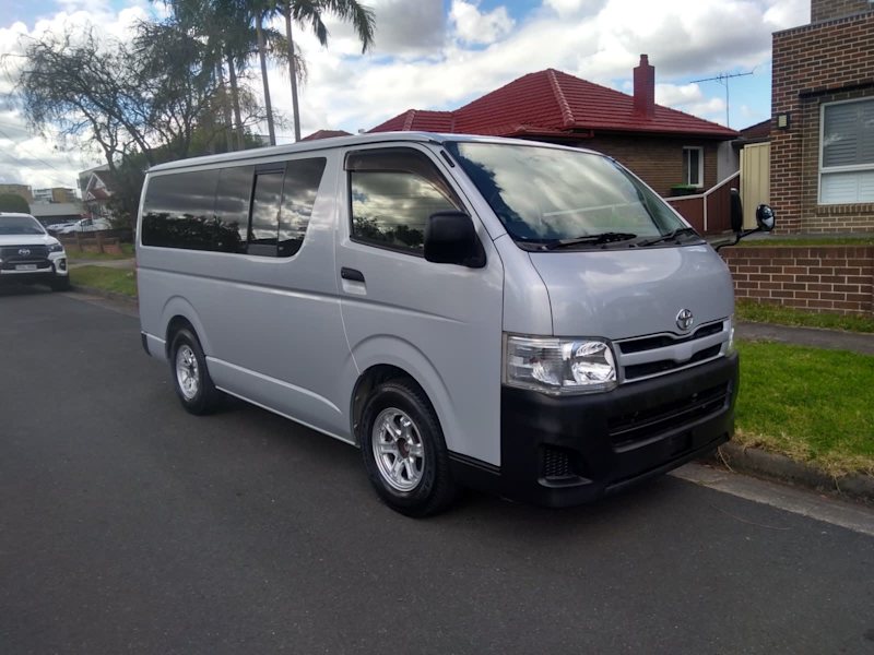 Toyota Hiace LWB 2012 Automatic, Turbo Diesel, Low Kms!!62933709316738117