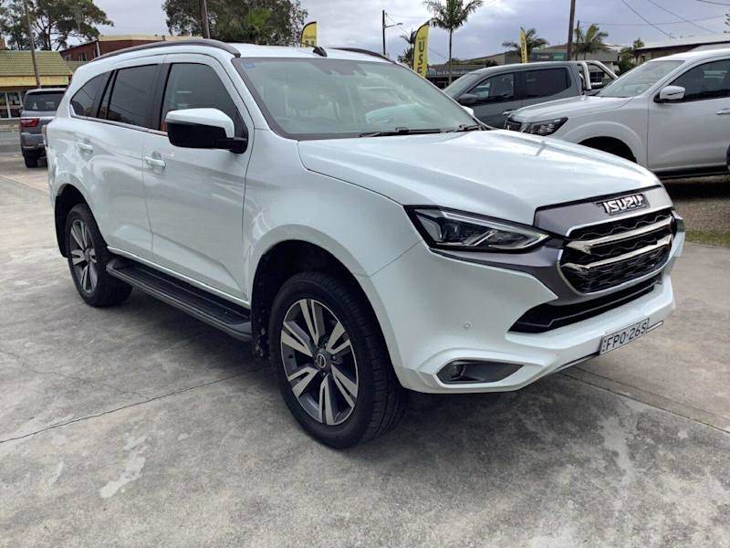 2023 Isuzu MU-X RJ MY23 LS-T Rev-Tronic White 6 Speed Sports Automatic Wagon62936659417858110