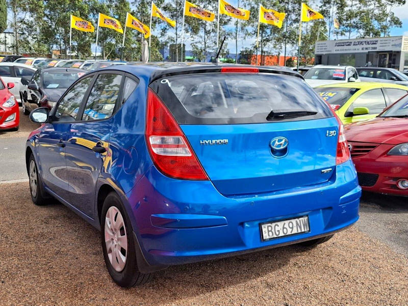 2010 Hyundai i30 FD MY10 SX Metallic Blue 4 Speed Automatic Hatchback62882770357761113