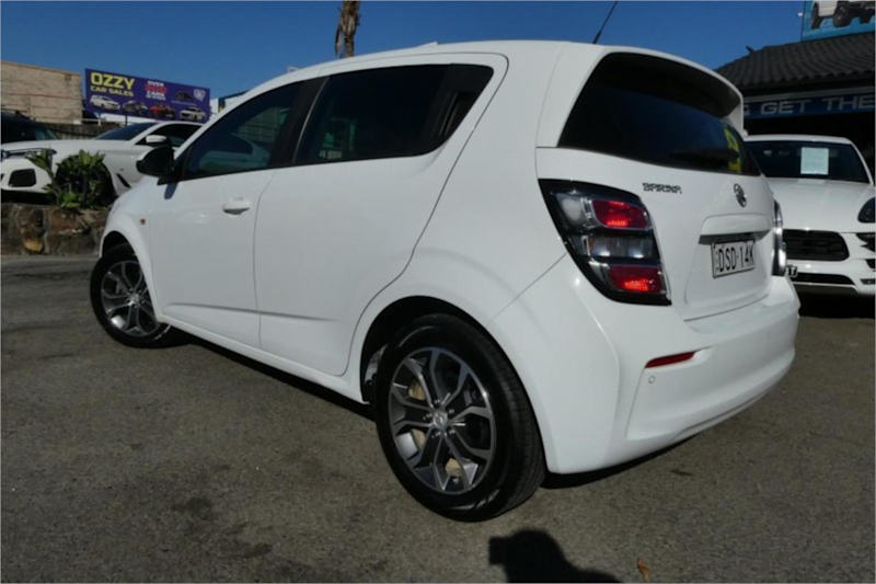 2017 Holden Barina TM MY17 LS White 5 Speed Manual Hatchback62885349600131112