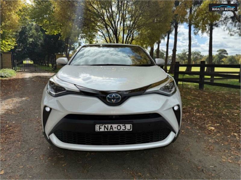 2022 Toyota C-HR ZYX10R Koba (2WD) (Hybrid) White Continuous Variable Wagon62936663244162113