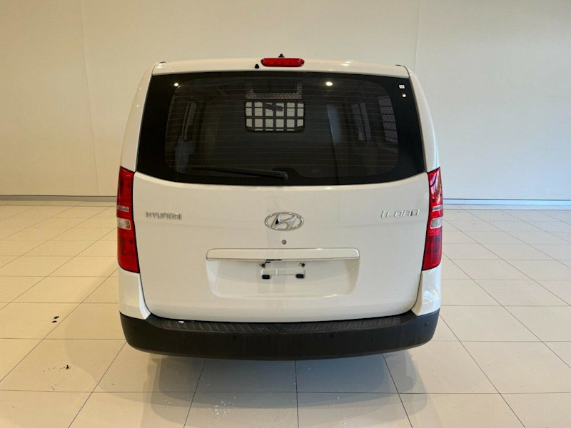 2017 Hyundai iLOAD TQ Series II (TQ3) (No Badge) Creamy White 5 Speed Automatic Van62934697570947114