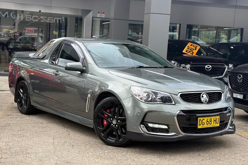 2016 Holden Ute VF II MY16 SS V Ute Redline Grey 6 Speed Manual Utility62933714876163110