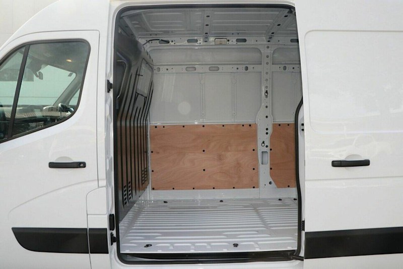 2025 Renault Master X62 Phase 2 MY25 Pro Mid Roof MWB AMT 110kW Mineral White 6 Speed62935693675395114