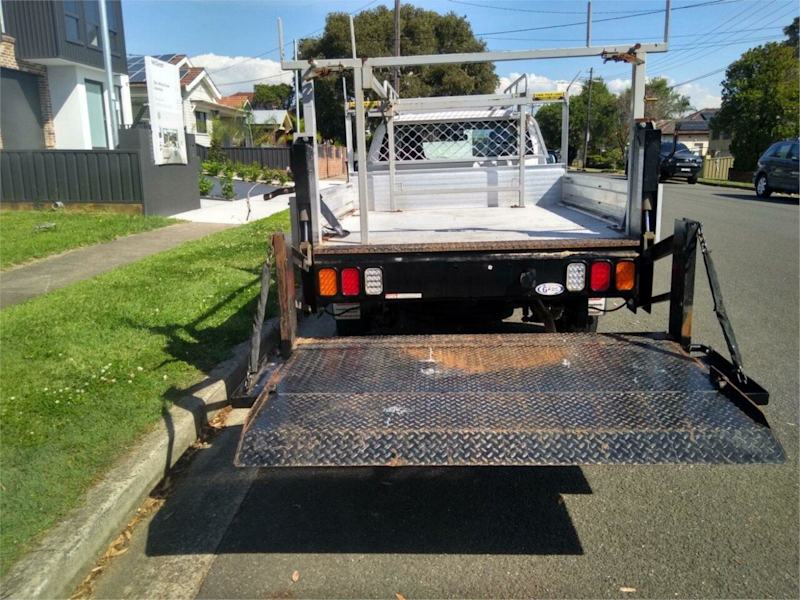 2019 Toyota Hilux TGN121R Workmate 4x2 White 6 Speed Sports Automatic Cab Chassis629347045754901111