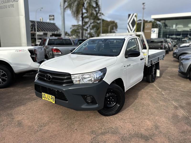 2021 Toyota Hilux TGN121R Workmate (4x2) White 5 Speed Manual Cab Chassis62934705479299110