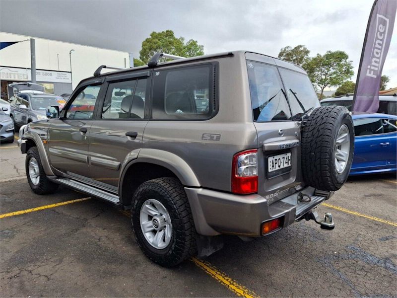 2003 Nissan Patrol GU III MY2003 ST-L Bronze 5 Speed Manual Wagon62934707041283114