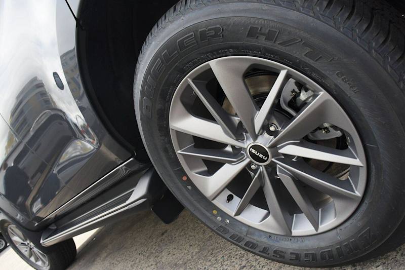 2025 Isuzu MU-X RJ MY25 LS-U Rev-Tronic Obsidian Grey 6 Speed Sports Automatic Wagon62935692855426113