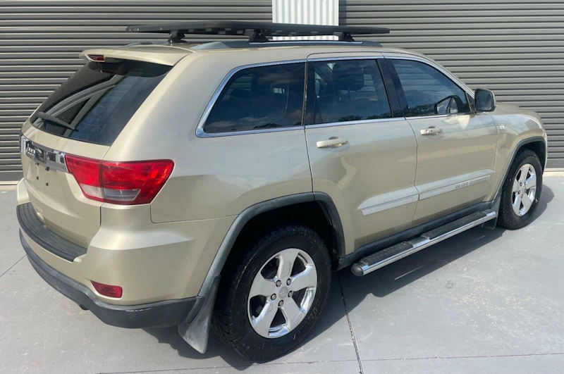 2012 Jeep Grand Cherokee WK MY2012 Laredo Gold 5 Speed Sports Automatic Wagon62934698122755113