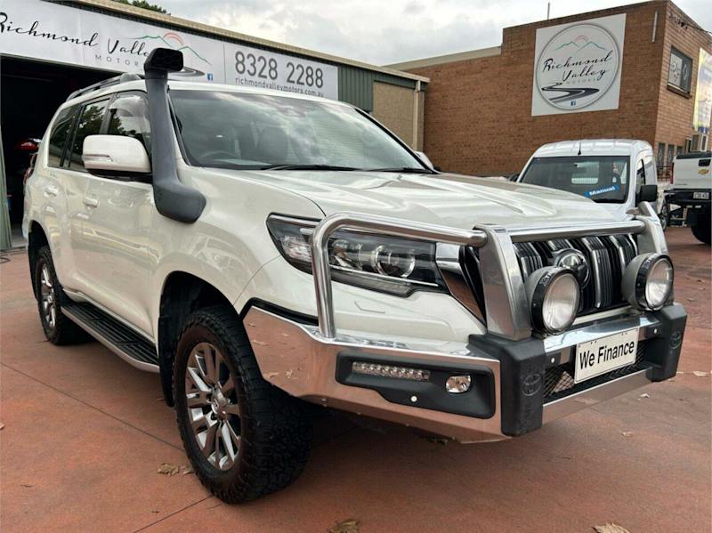 2018 Toyota Landcruiser Prado GDJ150R MY17 VX (4x4) White 6 Speed Automatic Wagon629347037433631125