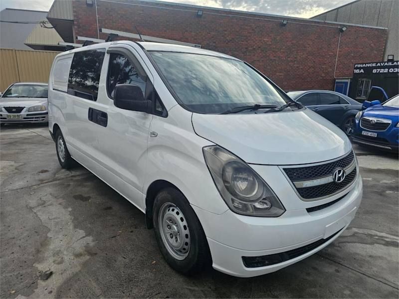 2014 Hyundai iLOAD TQ MY14 Crew White 5 Speed Automatic Van62933709811715110