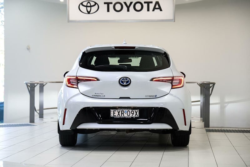 2022 Toyota Corolla ZWE219R Ascent Sport E-CVT Hybrid Frosted White 1 Speed Constant Variable62882770708866114